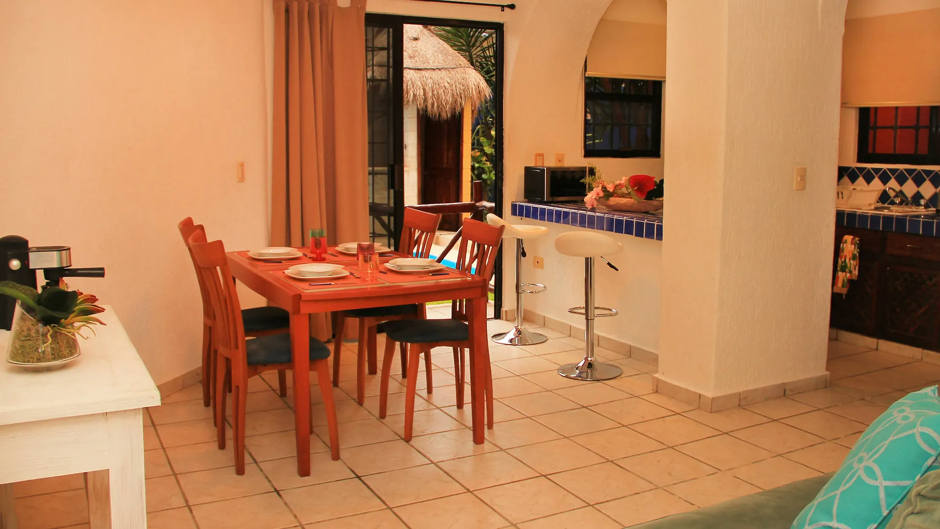 Vida Playa Suites Aparthotel
